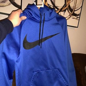 Nike dri fit hoodie